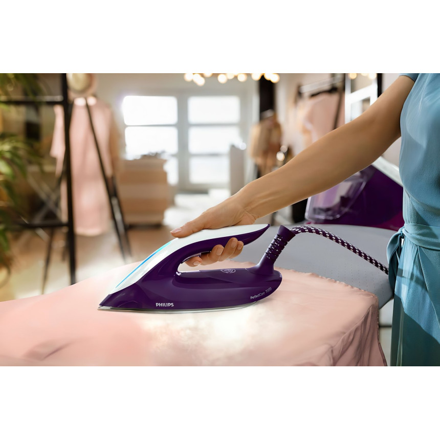 Праска з парогенератором Philips PerfectCare 7000 Series PSG7028/30