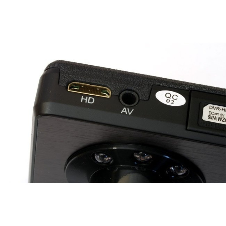 Відеореєстратор GENIUS DVR-565